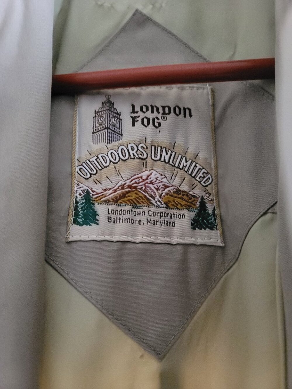 London Fog Trench Coat - Picture 3 of 5
